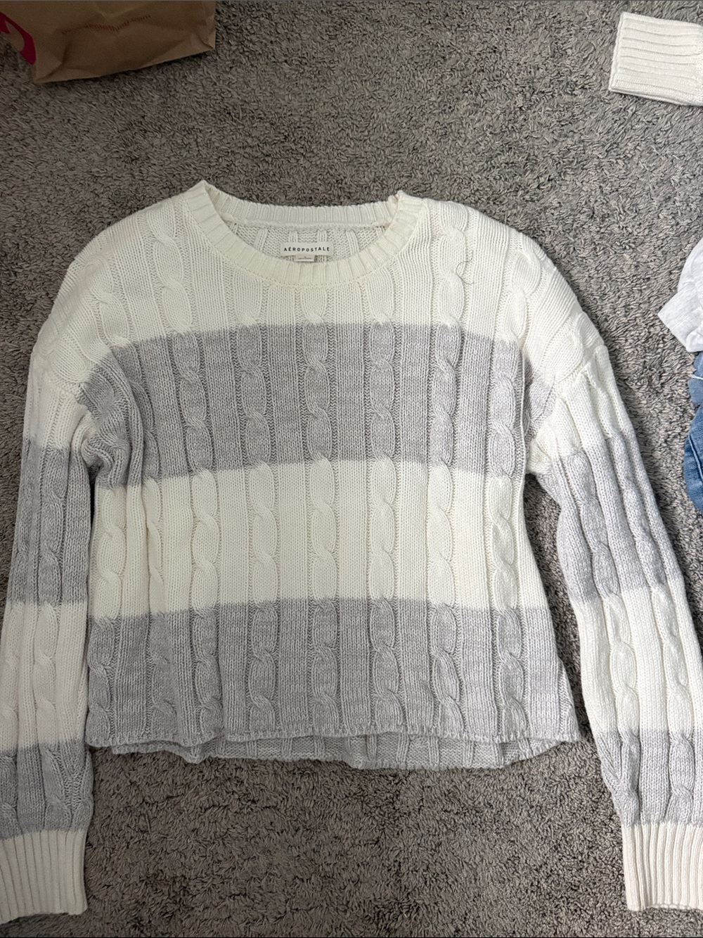 Aeropostale Striped Cable-Knit Crew Sweater in White & Light Gray